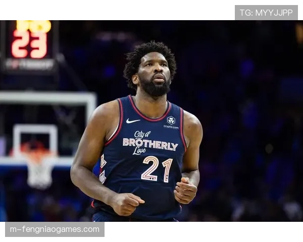 恩比德进入每日观察名单,76人队更新其左膝伤势恢复情况 恩比德进入每日观察名单,76人队更新其左膝伤势恢复情况